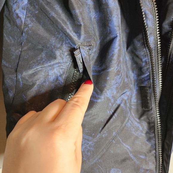 NWT The Children's Place 3 in 1 Blue Black Coat Size Medium - Picture 12 of 16